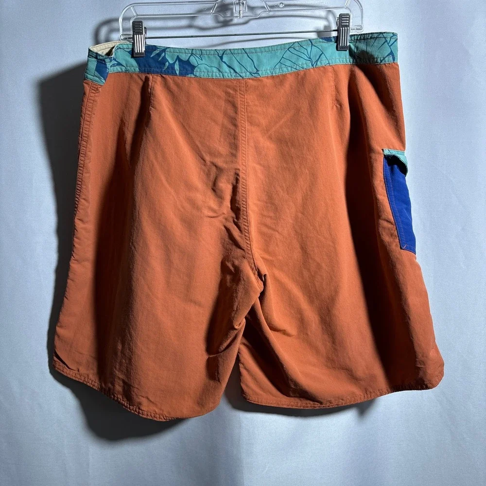 Patagonia Orange Boardshorts M's Patch‎ Pocket Wavefarer Mens 38 Swim Shorts